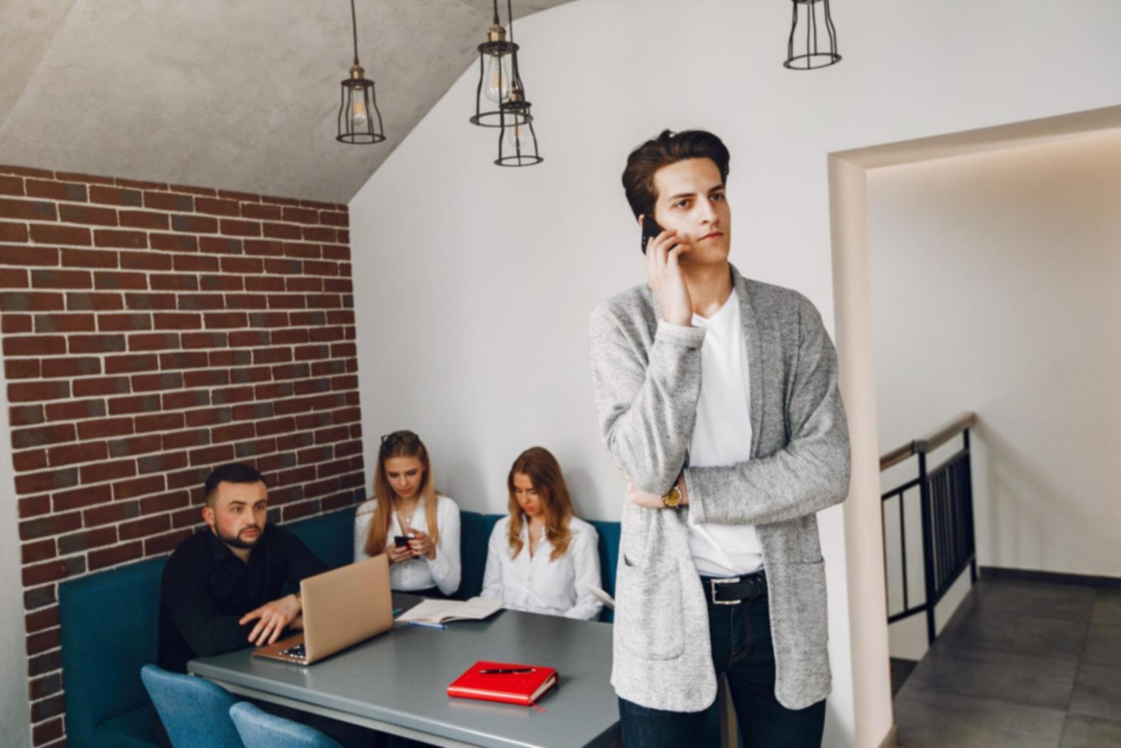 Environnement de travail collaboratif chez sarenoovian